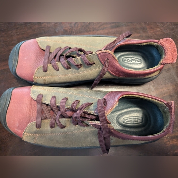 Keen Dual Color Suede Xt 0506 Sport Hiking Walking Shoes Women's 9. Red/Green - Picture 3 of 5